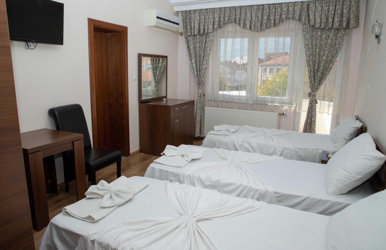 Hotel Leo Peje Luaran gambar